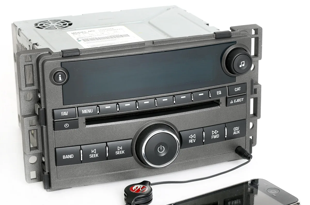 1 Factory Radio 1 Factory Radio 15299284 Gray AM FM CD Receiver 2006-2008 — product photo