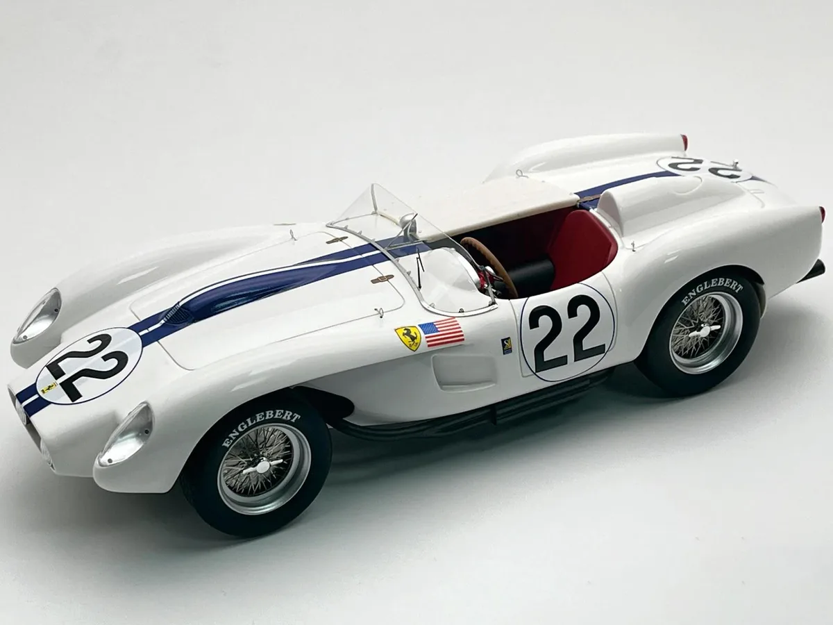 Tecnomodel Tecnomodel Ferrari 250 TR Pontoon-Fender #22 Ed Hugus 1958 1/18 Mythos 70pcs — product photo