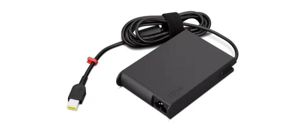 Lenovo Lenovo 4X21L38720 135W power adapter — product photo