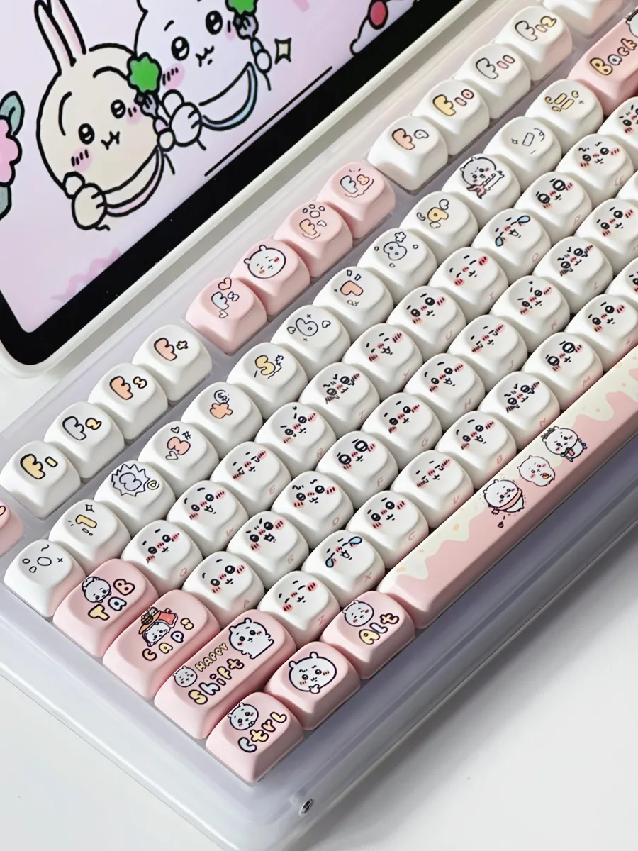 BFKK BFKK Chiikawa Usagi MOA Keycaps 131 Keys Pink — product photo