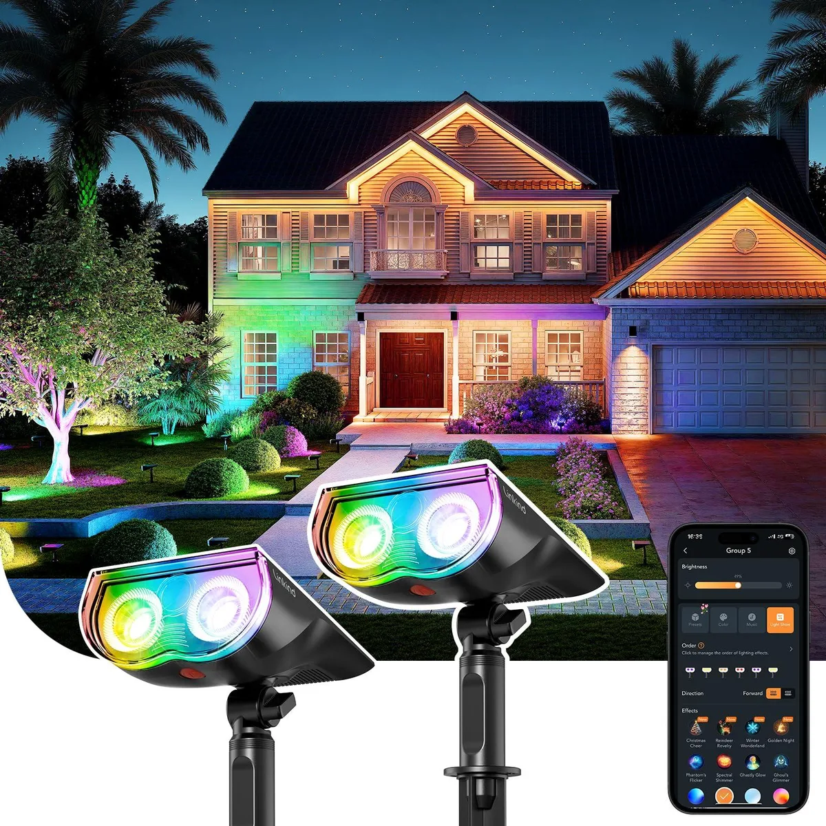 Two black solar spotlights with rectangular panels and adjustable heads, shown as a pair
