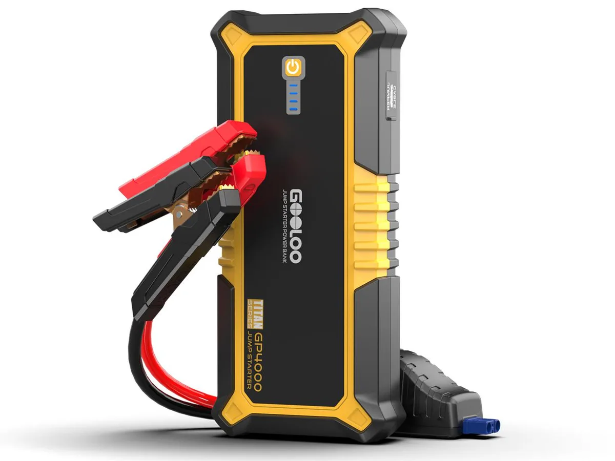 GOOLOO GOOLOO GP4000 4000A 24000mAh 10.0L diesel jump starter — product photo