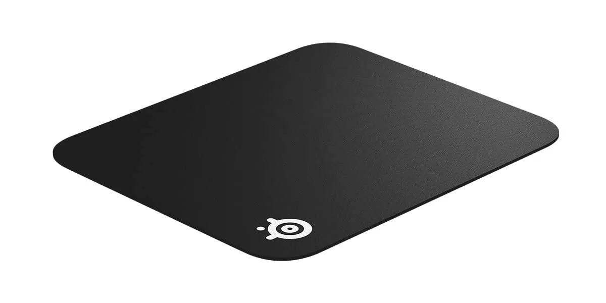 Black cloth mouse pad with rubber base, small rectangular shape