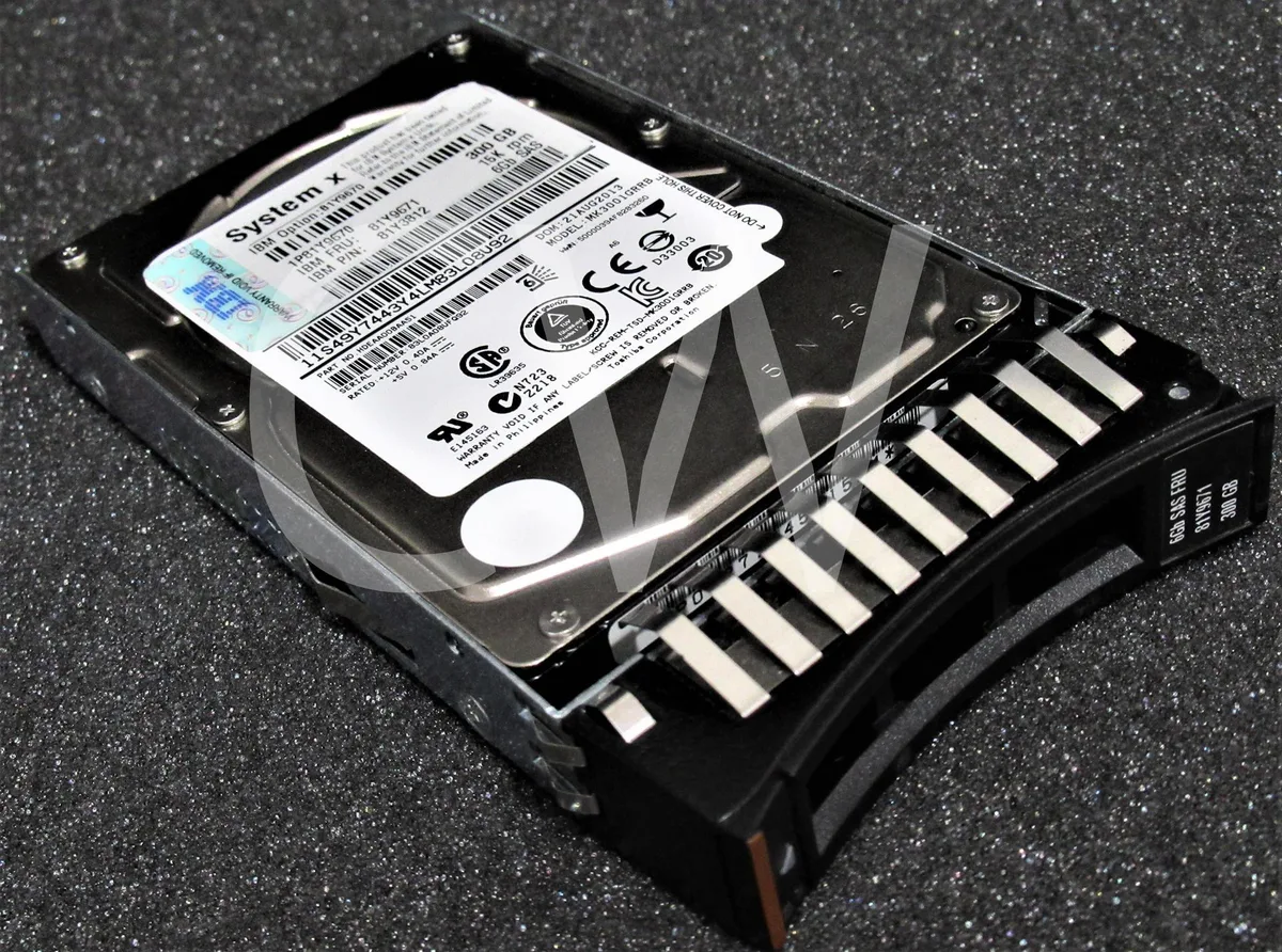 IBM IBM MK3001GRRB 300GB 15000RPM 2.5" SAS 64MB internal hard drive — product photo