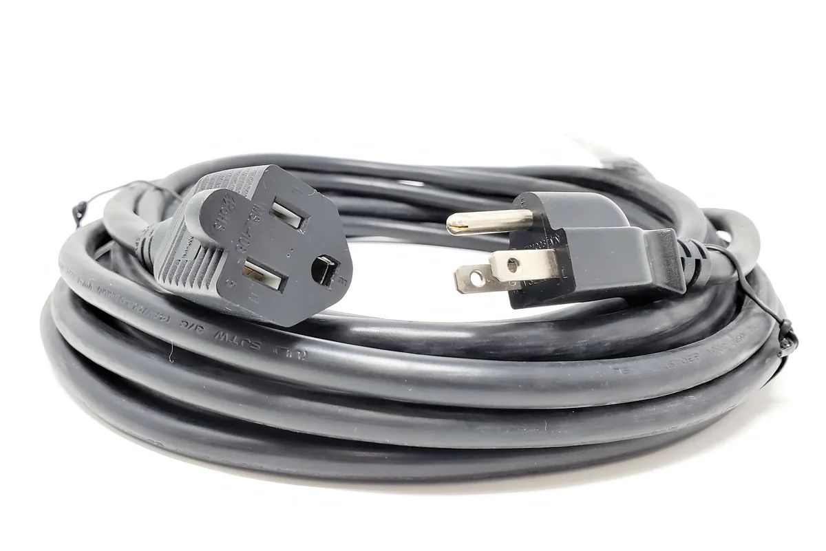 Micro Connectors Micro Connectors 25 ft Outdoor Power Extension Cord 14 AWG 15A 125V — product photo