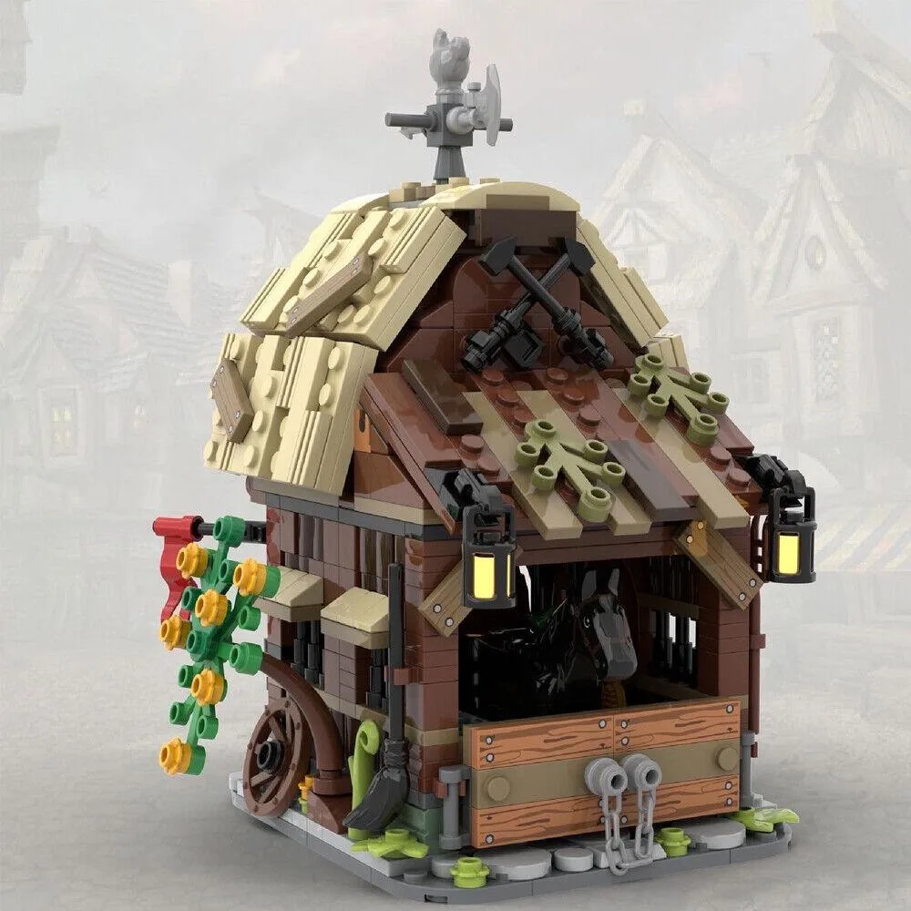 ZITIANYOUBUILD ZITIANYOUBUILD MOC-114761 Medieval Barn Stable Building Set 594 Parts — product photo