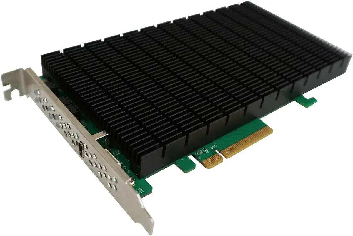 HighPoint Technologies, Inc. HighPoint Technologies SSD6204A 4-Port M.2 NVMe RAID Controller — product photo