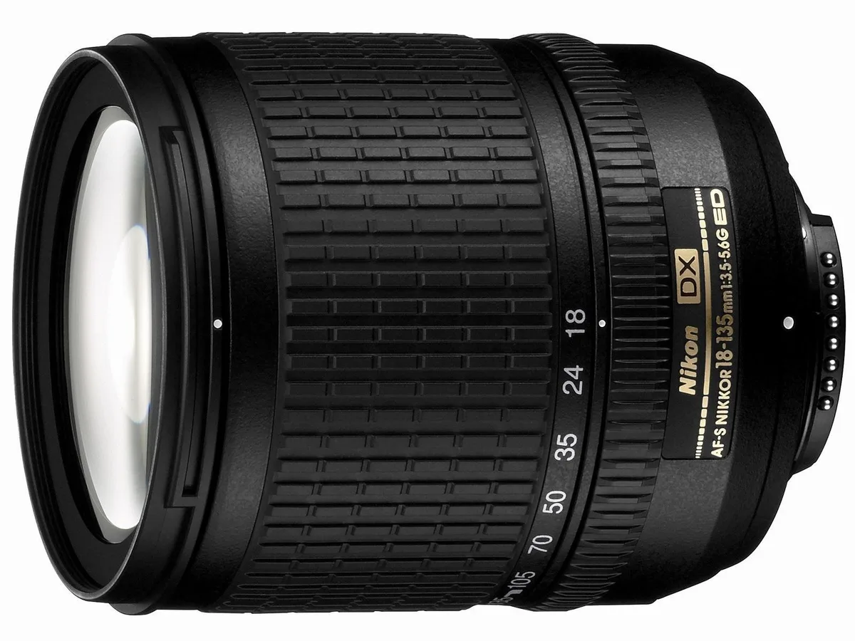 Nikon Inc Nikon AF-S DX NIKKOR 18-135mm f/3.5-5.6G ED-IF camera lens — product photo