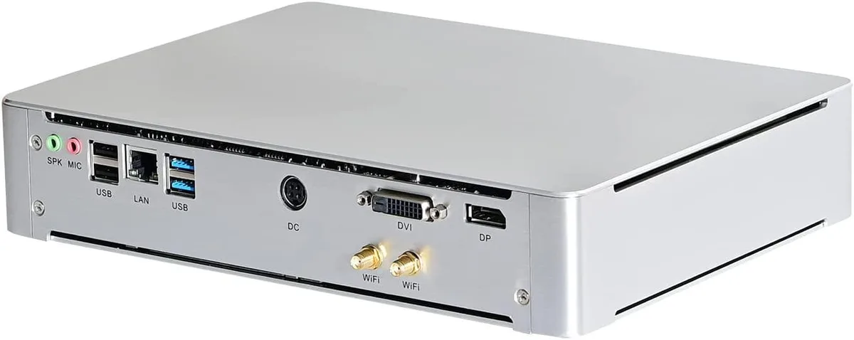 partaker partaker B17 Xeon D-1581 Quadro K620 8GB 256GB desktop PC — product photo