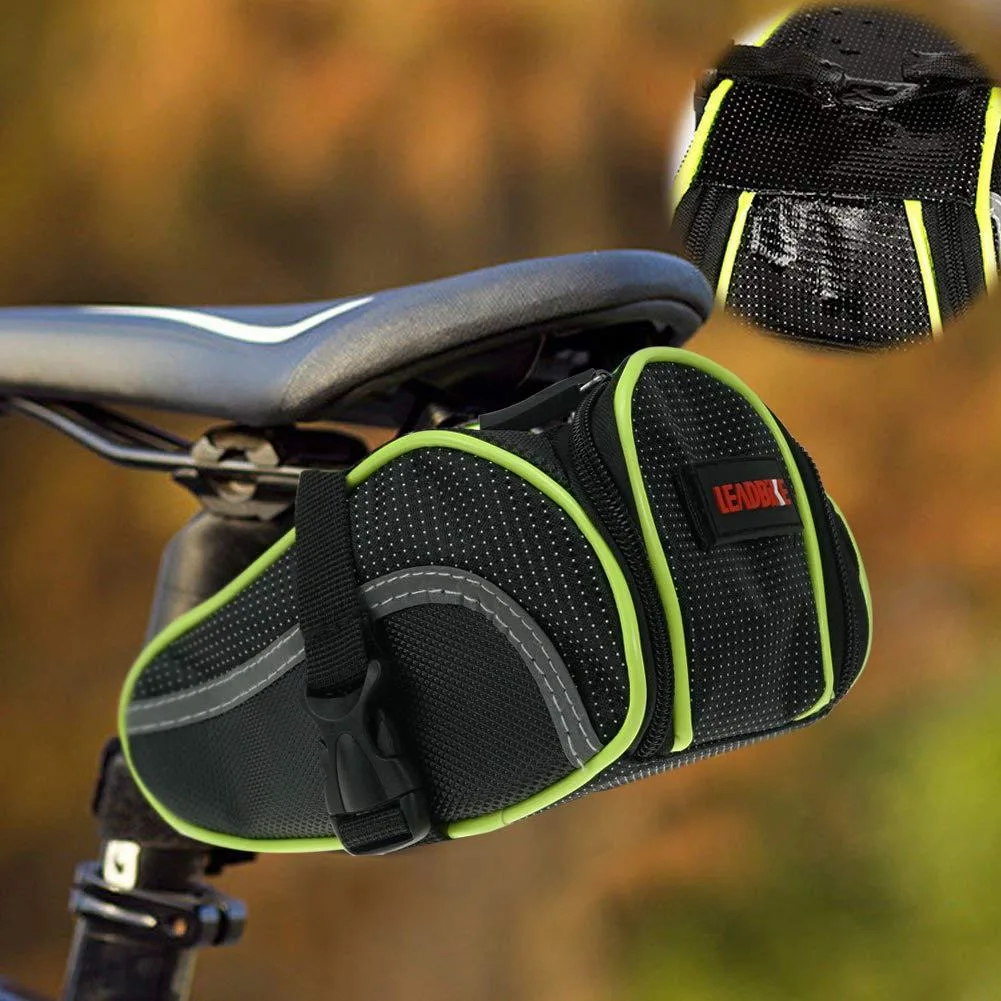 Green nylon saddle bag, rectangular shape with zipper, reflective stripes, strap mount, 1.5 L capacity