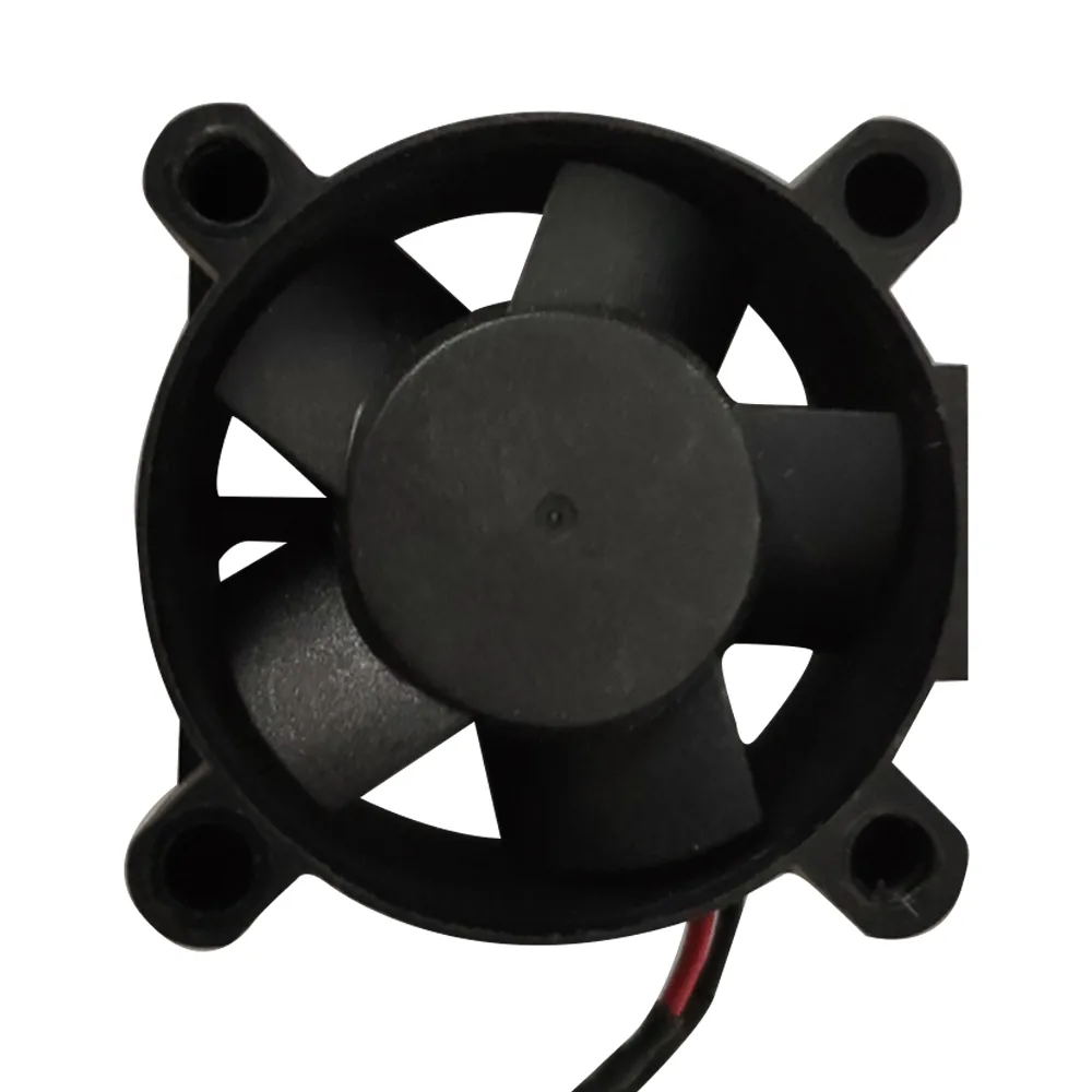 Fans Fans KD1204PKB2 40x40x20mm 12V 1.1W 7050rpm 31dBA 3-wire case fan — product photo