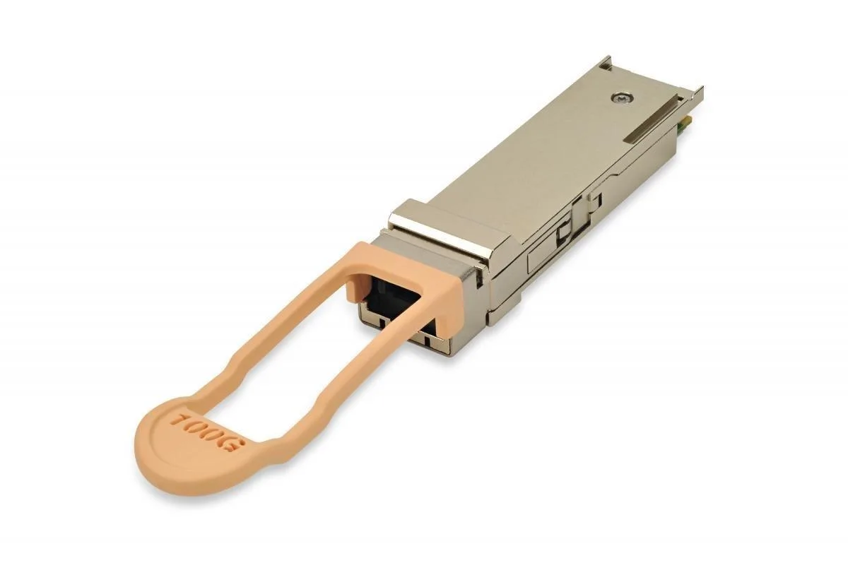 Cisco Systems, Inc. Cisco Systems, Inc. QSFP-100G-SR4-S= 100GBase-SR4 SFP transceiver — product photo