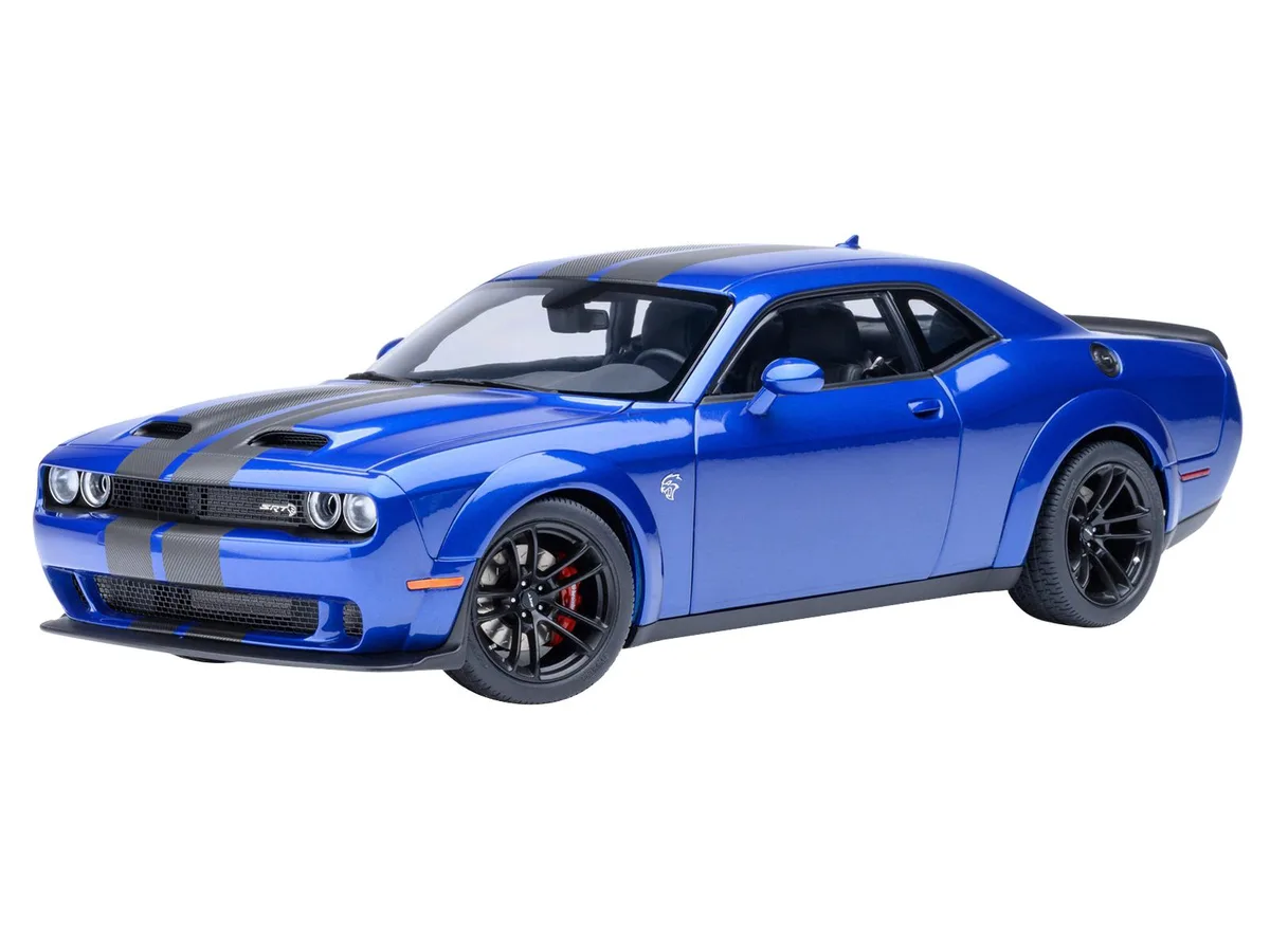 Autoart Autoart 2022 Dodge Challenger SRT Jailbreak Indigo Blue Metallic with Carbon Stripes 1/18 hobby collectible — product photo