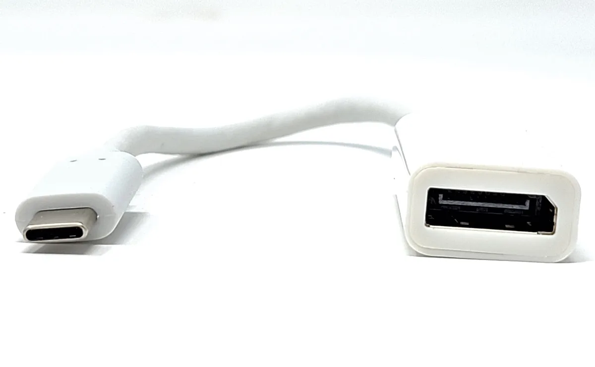 Micro Connectors Micro Connectors USB-C to DisplayPort Adapter USB31-DP-9 White 19.5 cm — product photo