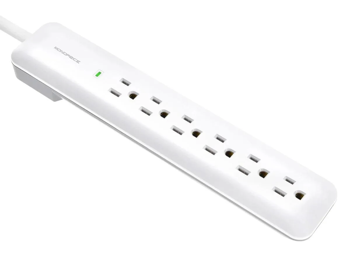 Monoprice Inc. Monoprice Inc. 109198 6-Outlet Surge Protector 540 Joules 3ft White — product photo