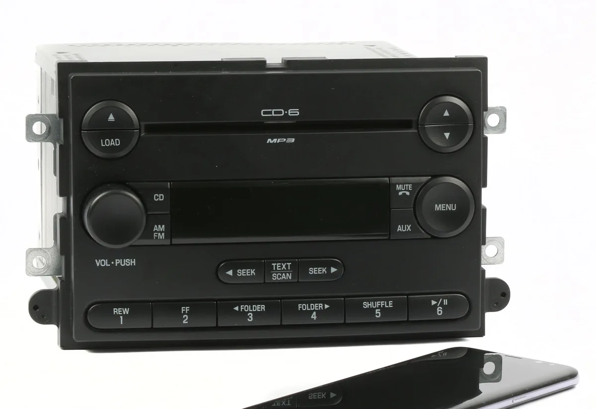 1 Factory Radio 1 Factory Radio 7E5T-18C815-AB AM FM 6 Disc CD Bluetooth receiver — product photo