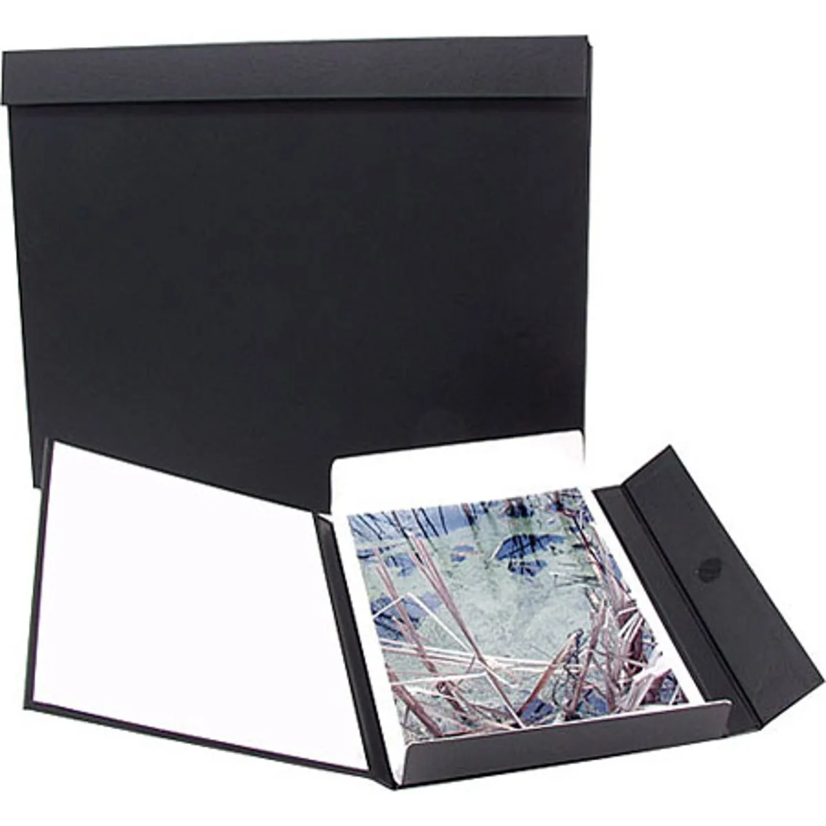 Black linen-textured folio with fold-over touch fastener, 17.25 by 22.25 inches