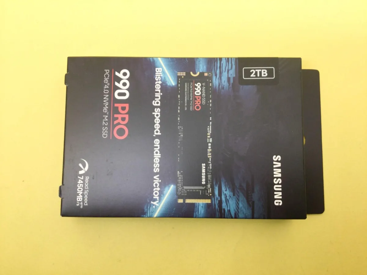 SAMSUNG SAMSUNG 990 PRO 2TB M.2 NVME Internal SSD MZ-V9P2T0 — product photo