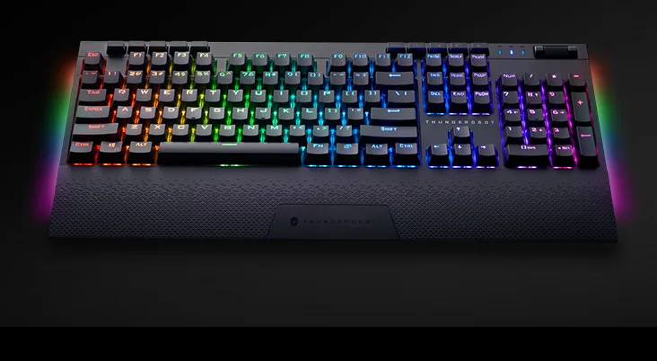 Thunderobot Thunderobot KL6104R 104-key red-switch wireless RGB gaming keyboard — product photo