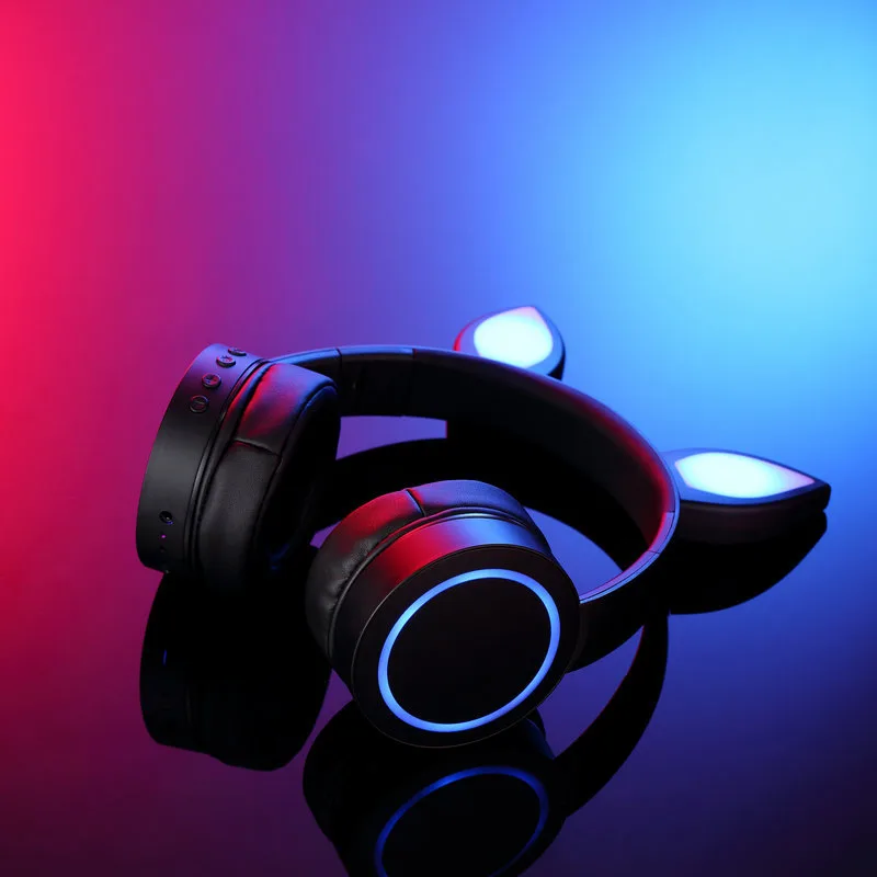 Corn Electronics Corn Electronics Bluetooth Headset Black 40mm 5.1 10m 15h — product photo