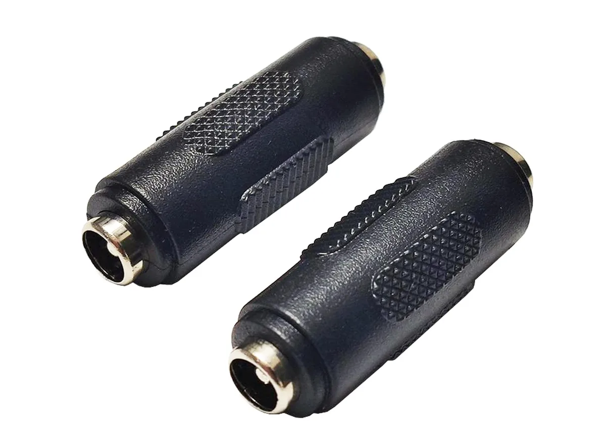 WRIARICH WRIARICH 5.5mm x 2.1mm Female to Female DC Barrel Connector 2pcs — product photo
