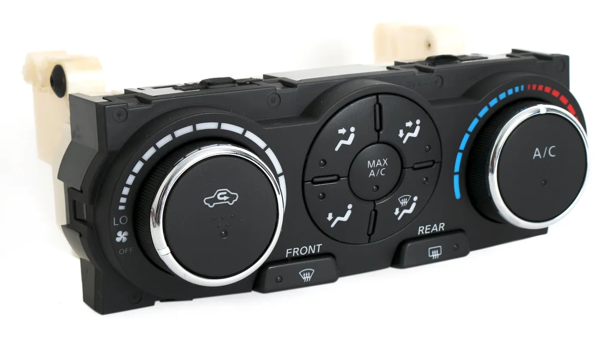 1 Factory Radio 1 Factory Radio 27510JA200 Manual AC Controls 2007-2009 Nissan Altima — product photo