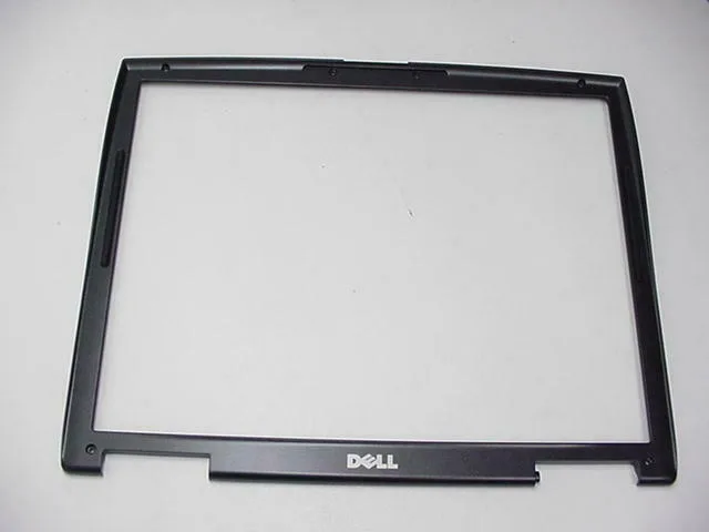 DELL DELL Latitude D520 D530 15" LCD Front Trim Bezel JG816 — product photo