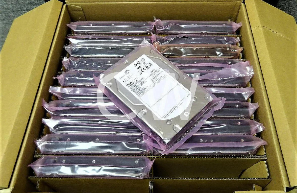 Seagate Seagate ST3600057SS 600GB 15K RPM 6Gb/s 3.5" SAS internal hard drive — product photo