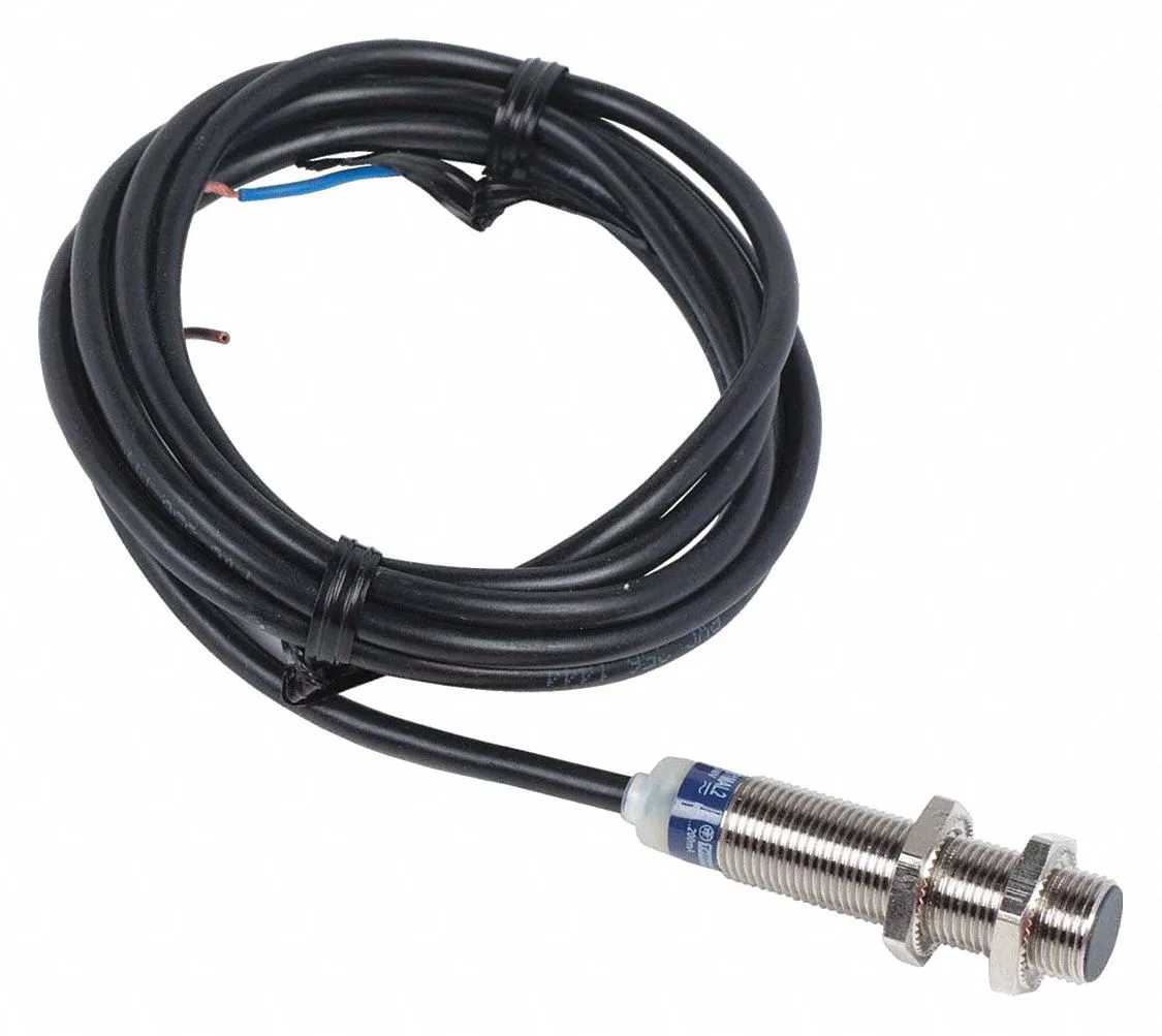 Cylindrical nickel-plated brass inductive sensor 12 mm with 2 m cable