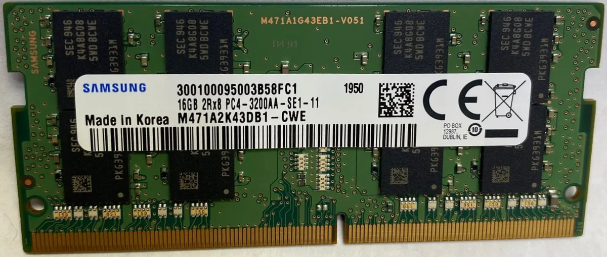 SAMSUNG SAMSUNG M471A2K43DB1-CWE 16GB DDR4 3200 CL22 1.2V 260-Pin SODIMM laptop RAM — product photo