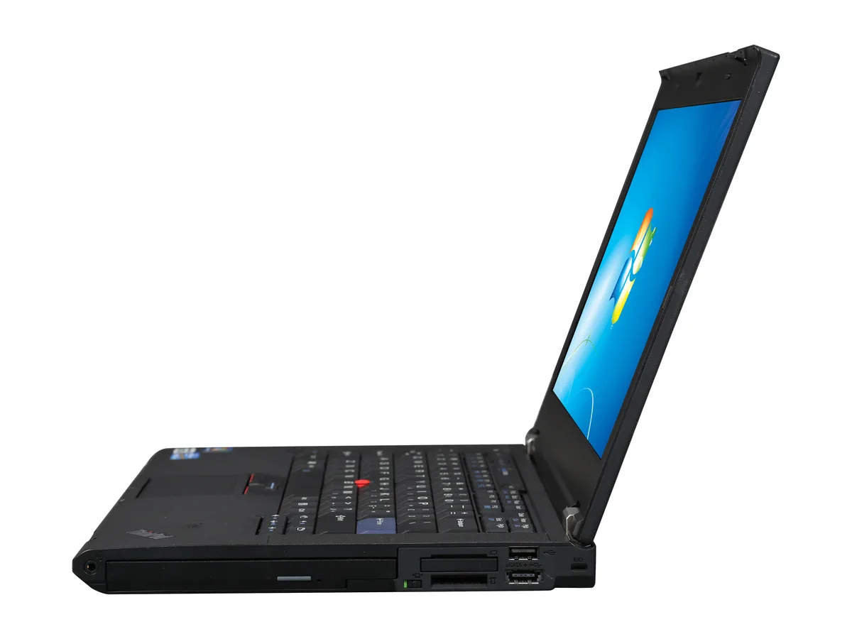 Lenovo Lenovo T420/2.5/4/320/W7P laptop i5-2520M 2.5GHz 4GB 320GB 14" W7P — product photo