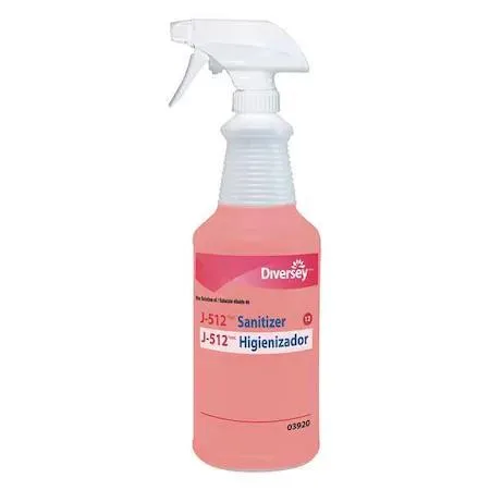 Pack of twelve clear plastic 32 oz trigger spray bottles