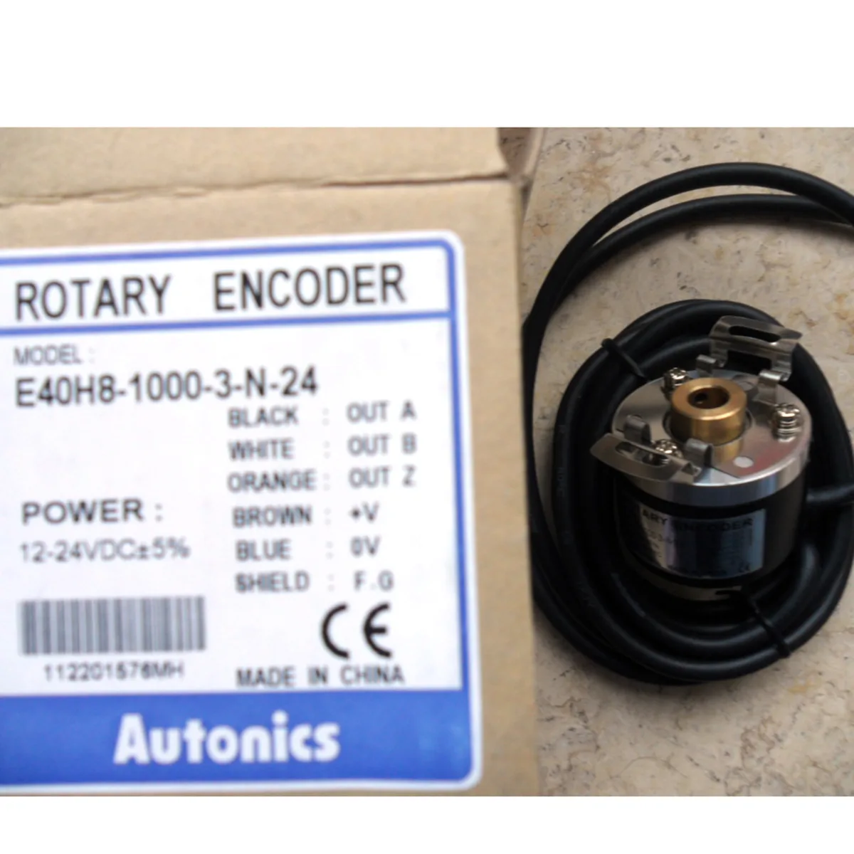 Autonics Corp Autonics Corp E40H8-2500-3-N-24 rotary encoder 2500 P/R NPN 12-24 VDC — product photo