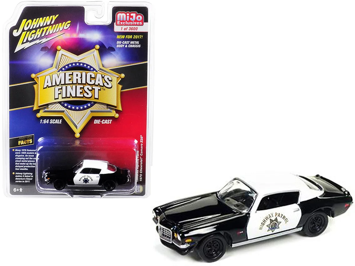 JOHNNY LIGHTNING JOHNNY LIGHTNING 1970 Chevrolet Camaro Z28 CHP 1/64 Diecast vehicle — product photo