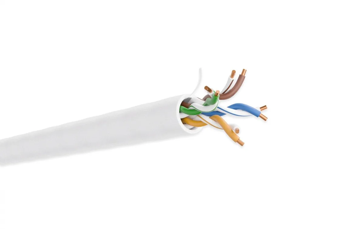 Micro Connectors Micro Connectors CAT 5e Plenum Solid 24AWG 1000ft White network ethernet cable — product photo