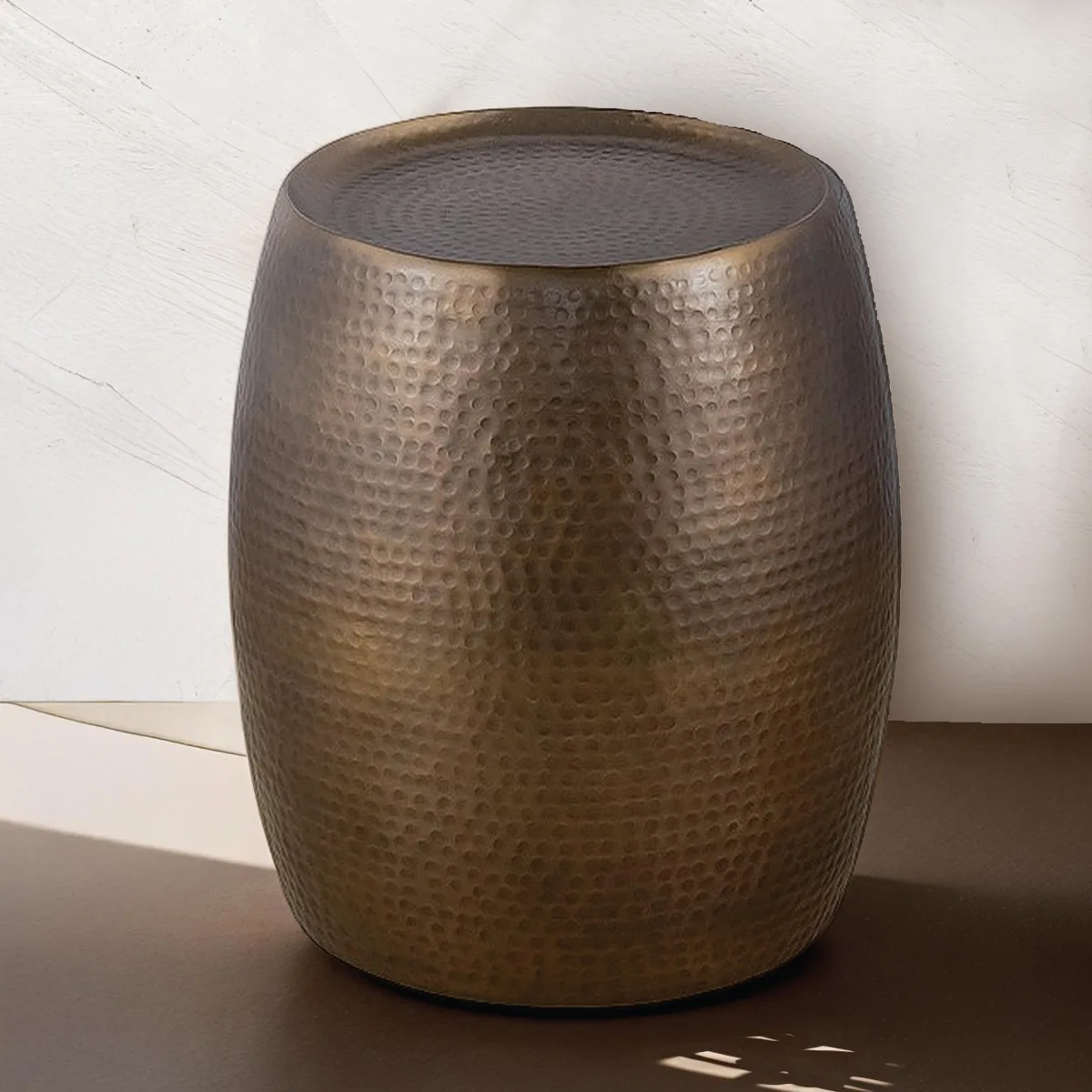 tuphen tuphen ET501 Occasional Table Antique Gold 18x21in — product photo