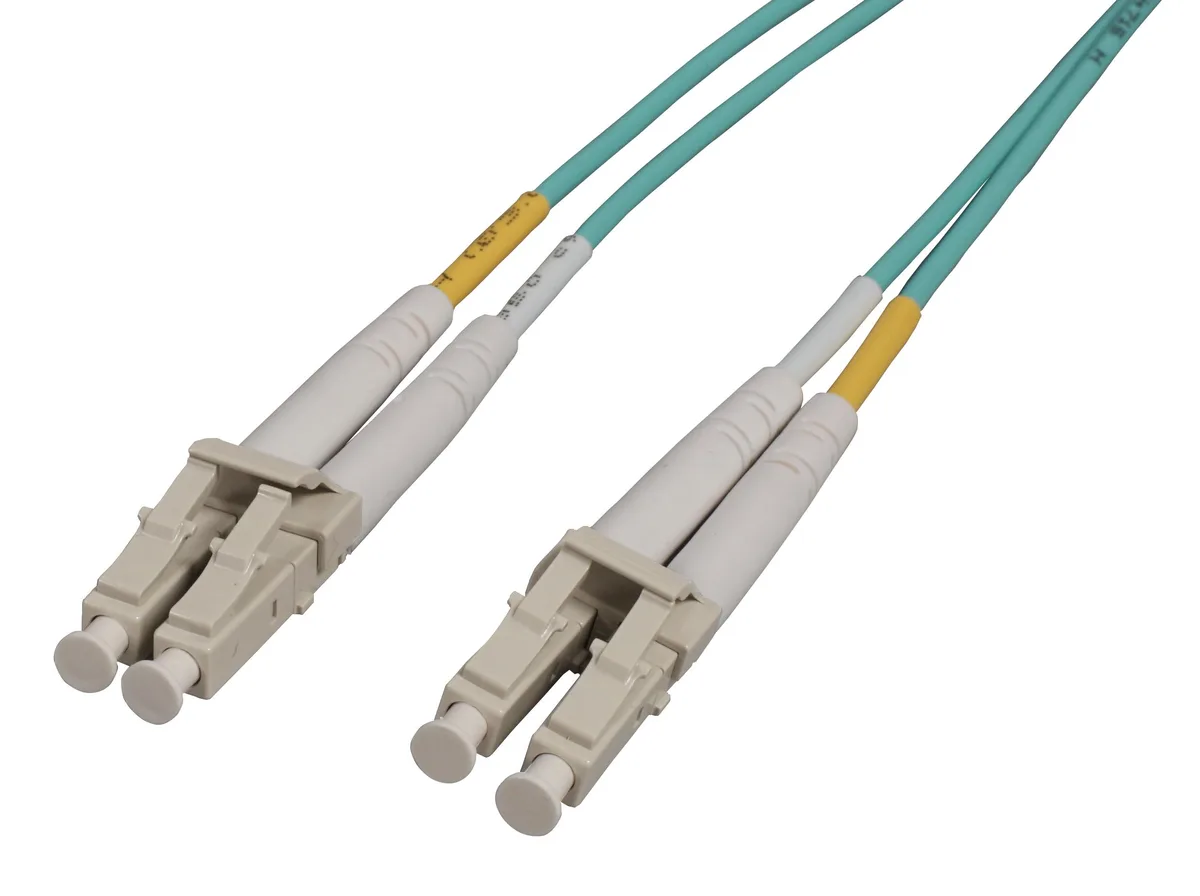 Intellinet Network Solutions Intellinet Network Solutions 6 m LC to LC UPC OM3 Multimode Duplex Aqua 50/125 µm BIMMF — product photo