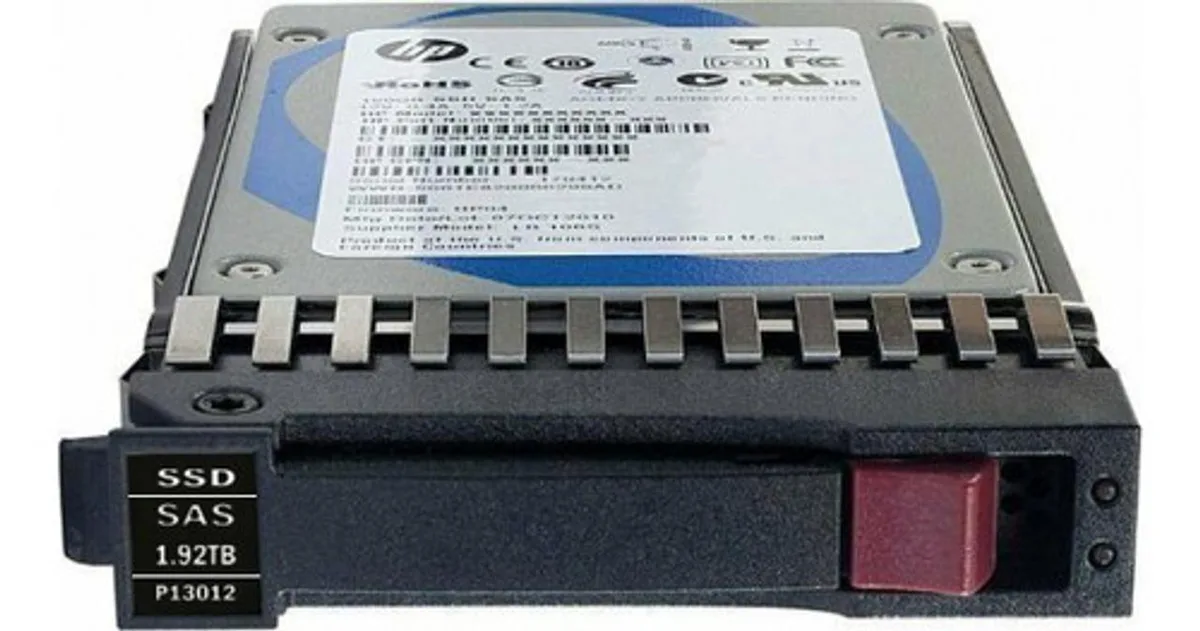 HPE HPE R0Q37A 1.92TB 2.5" SAS enterprise SSD — product photo