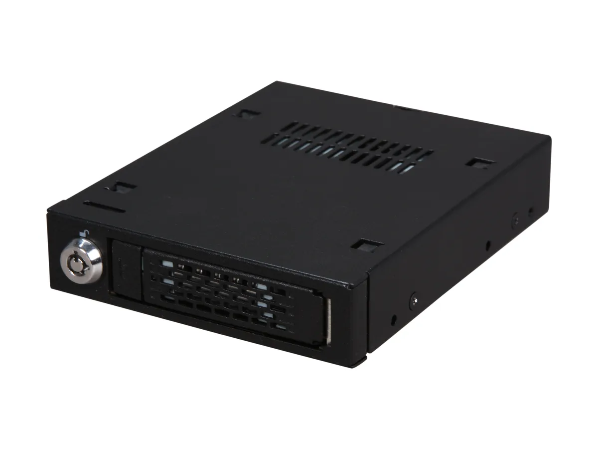 ICY DOCK ICY DOCK MB991IK-B 2.5" SATA/SAS to 3.5" bay hdd accessory — product photo