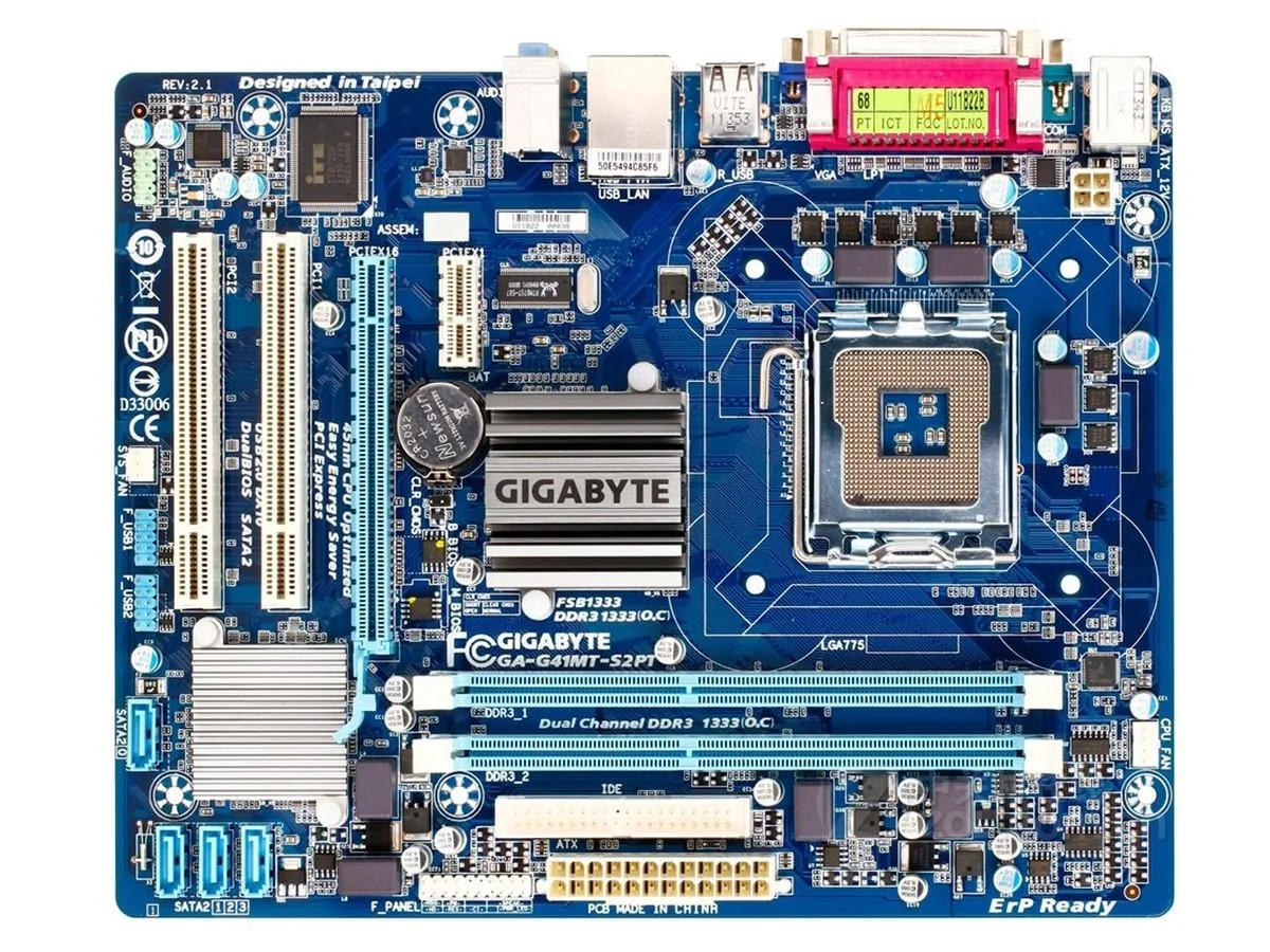 GIGABYTE GIGABYTE GA-G41MT-S2PT rev.2.1 LGA 775 Intel G41 DDR3 8GB Micro ATX motherboard — product photo