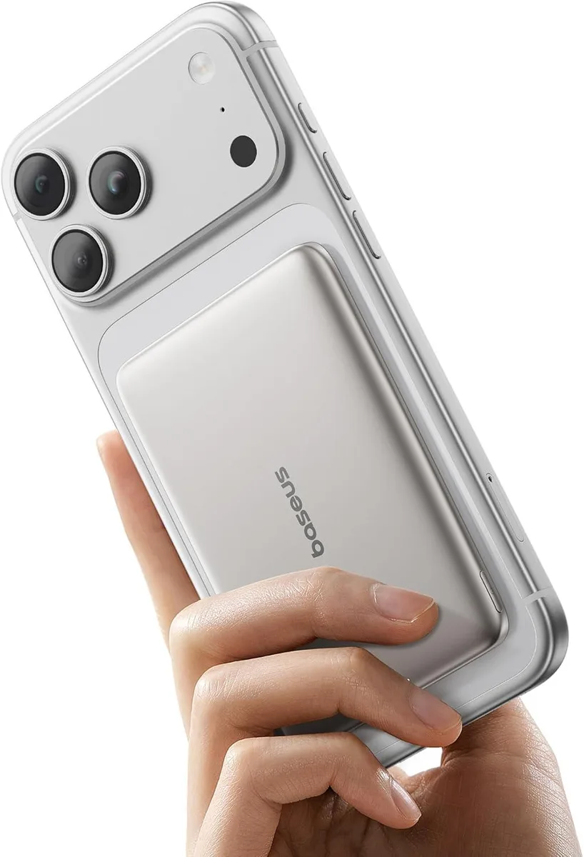 WOOJONG WOOJONG Picogo Power Bank 0.3 Ultra Slim 5000mAh MagSafe — product photo