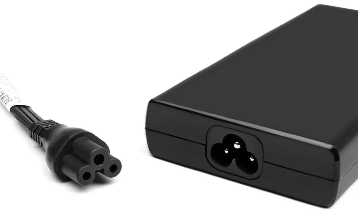 Vszerda Vszerda 150W AC Power Cords for Laptop 4.5 * 3.0mm — product photo
