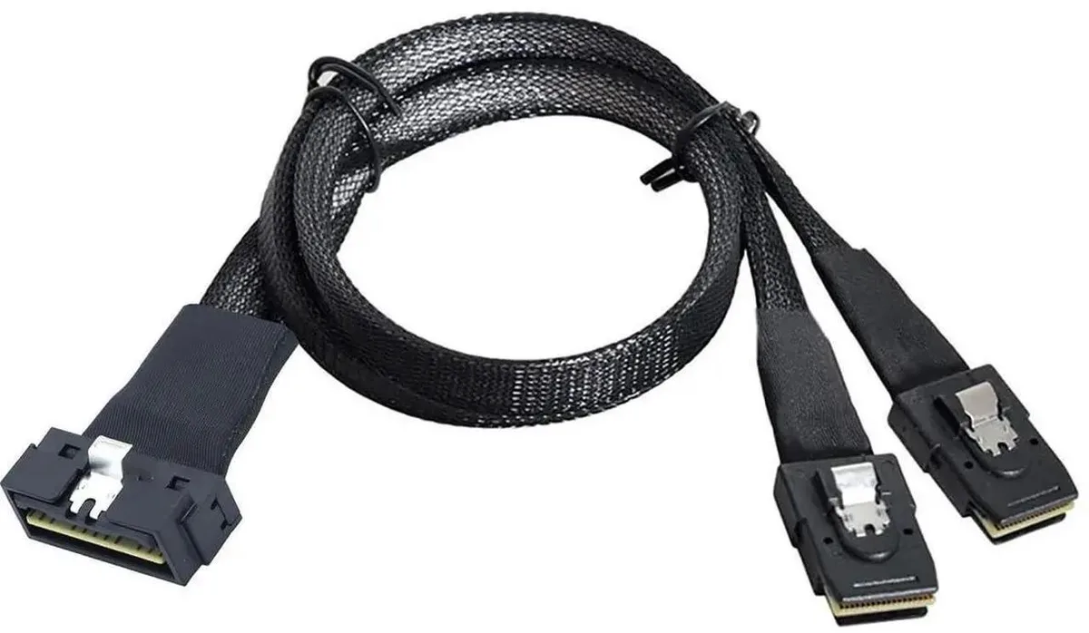 SMUGDESK SMUGDESK SFF8654 8i to 2×SFF8087 SAS Breakout Cable 1m 30AWG — product photo