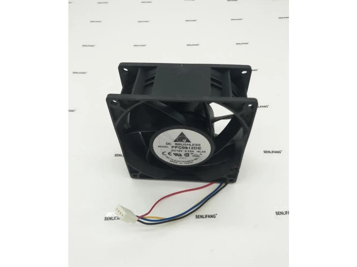 Fans Fans PFC0912DE 9038 4.32A 9CM 12V case fan — product photo