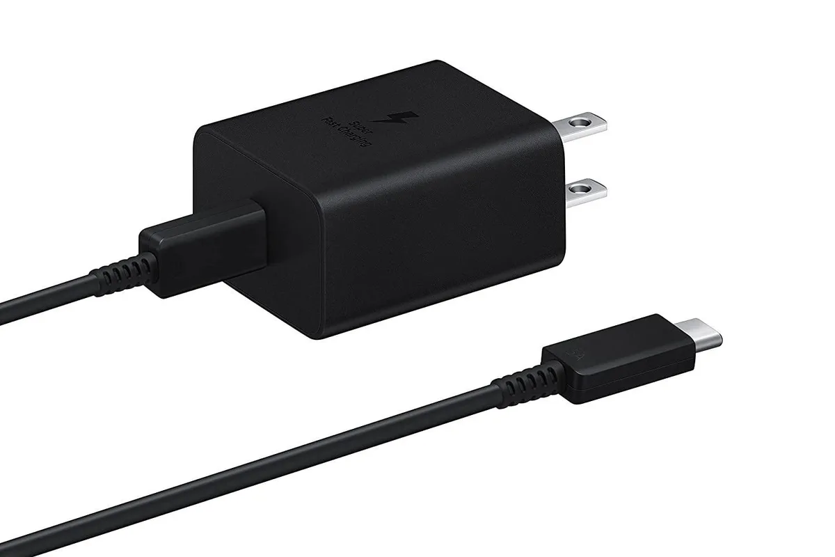 SAMSUNG SAMSUNG 45W Power Adapter USB-C Cable Black — product photo