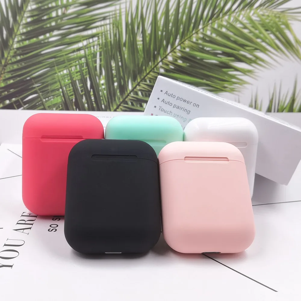 i12 TWS Bluetooth 5.0 Earphones with 300mAh Charging Dock - Black — product photo