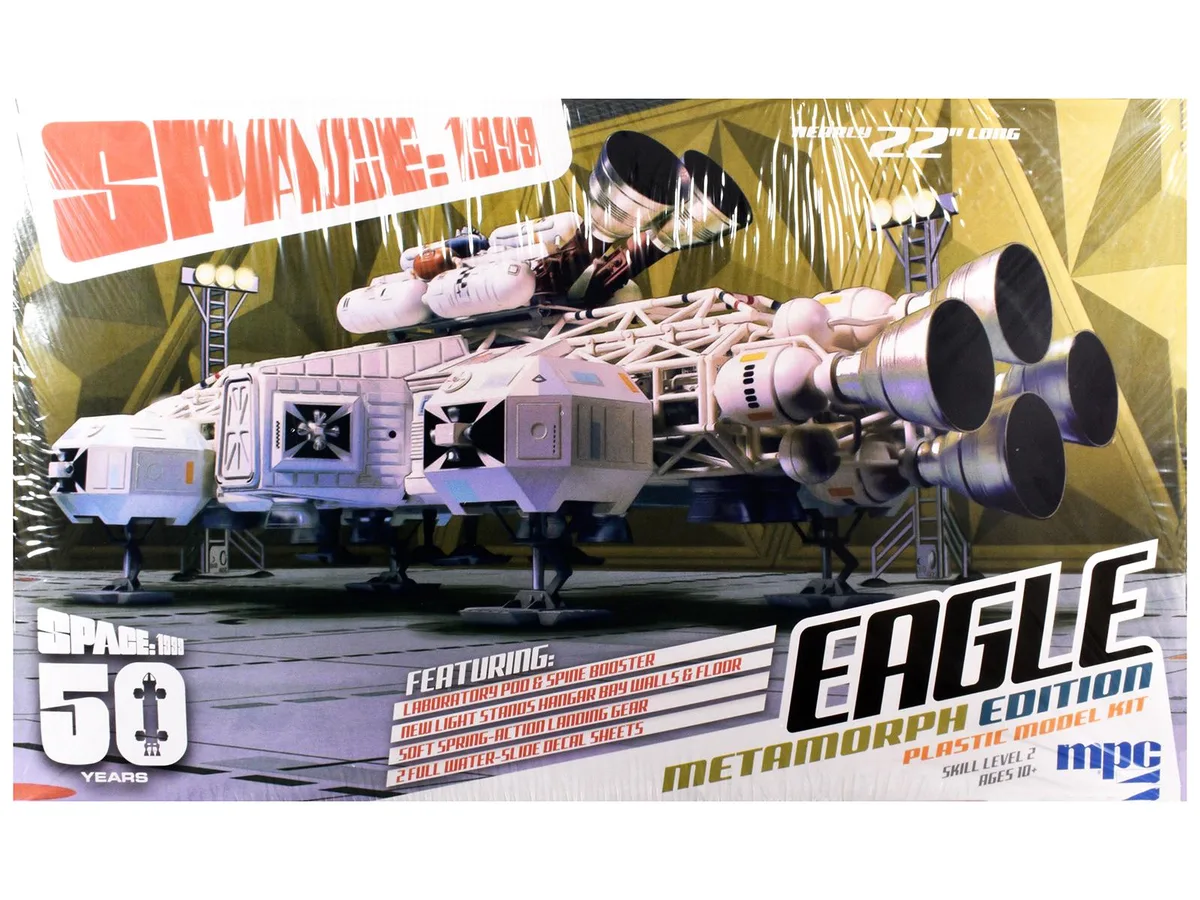 Mpc Mpc Eagle Transporter Metamorph Edition 1/48 Scale Model Kit 300 Parts 22 Inches — product photo