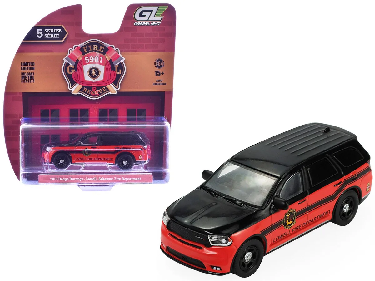 GREENLIGHT GREENLIGHT 2019 Dodge Durango Lowell Arkansas Fire Department 1/64 hobby collectible — product photo