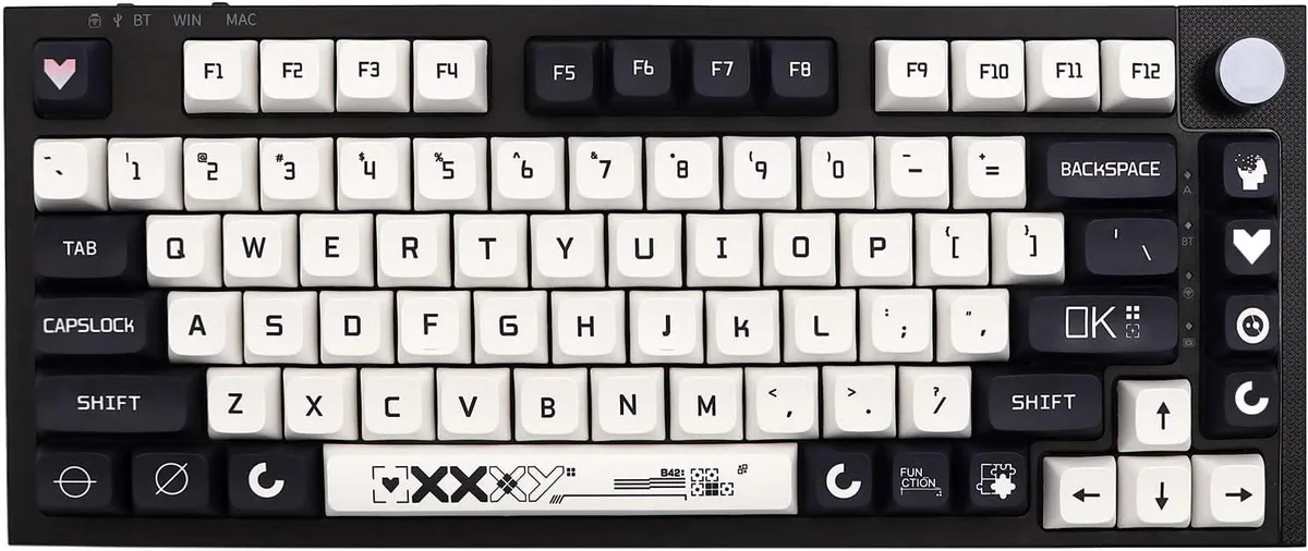 BFKK BFKK XDA Profile PBT Dye-Sub Keycaps 126 Keys Black White — product photo
