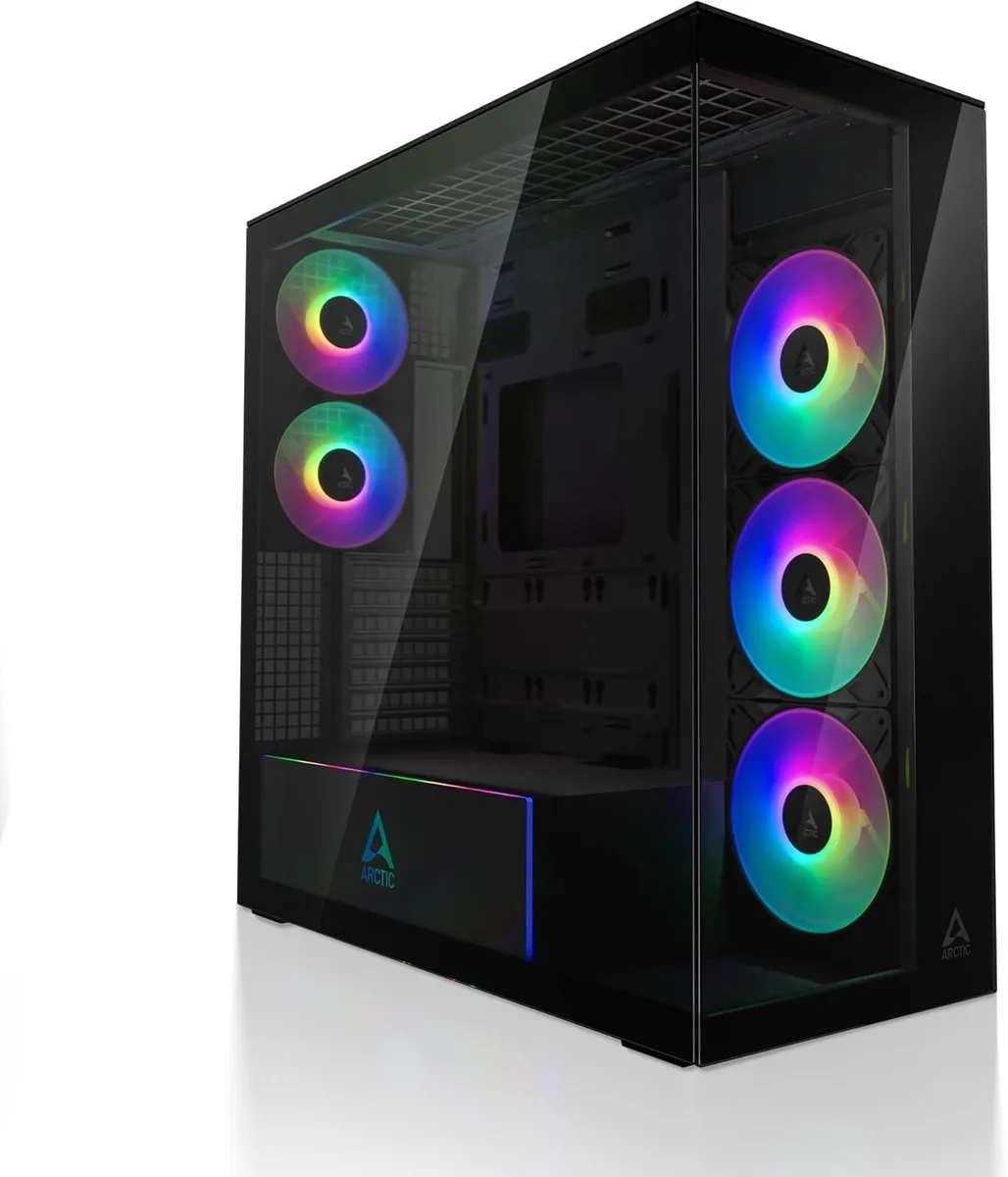 Mid-tower PC case in mirror black with reflective tempered glass side panel
